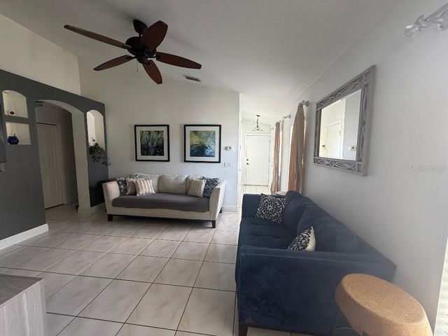 2916 CANOE CIRCLE, St Cloud, FL 34772