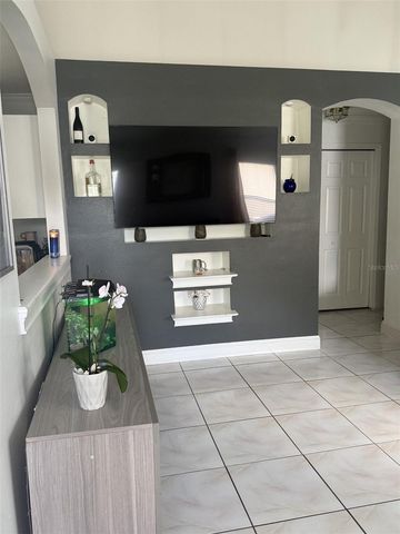 2916 CANOE CIRCLE, St Cloud, FL 34772