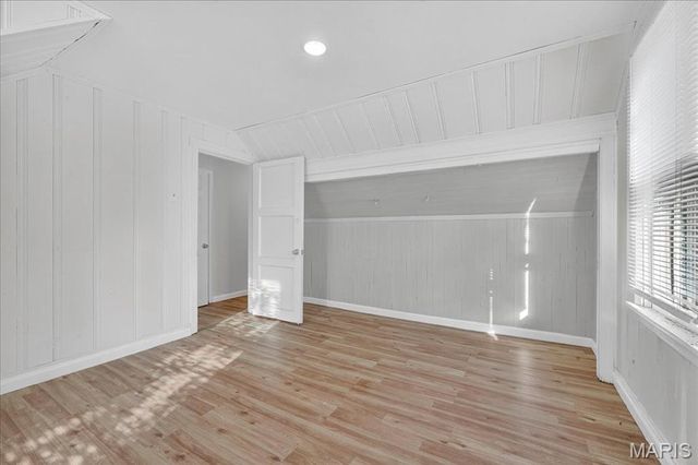 28 N Harvey Avenue, Ferguson, MO 63135