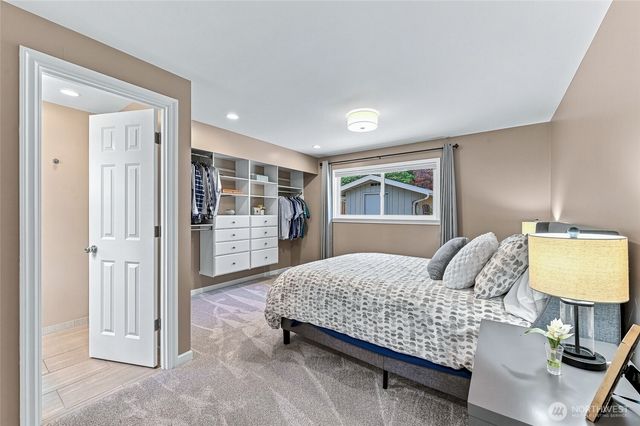 14009 NE 74th Street, Redmond, WA 98052
