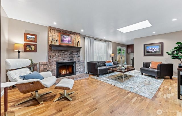 14009 NE 74th Street, Redmond, WA 98052