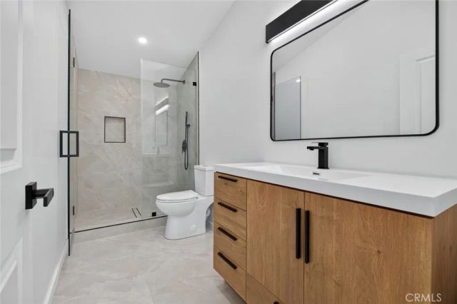 16445 Kingsbury, Granada Hills, CA 91344