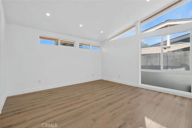 16445 Kingsbury, Granada Hills, CA 91344