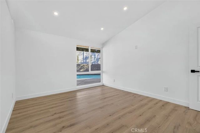 16445 Kingsbury, Granada Hills, CA 91344