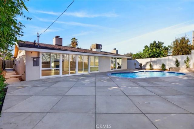 16445 Kingsbury, Granada Hills, CA 91344
