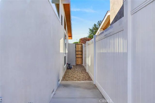 16445 Kingsbury, Granada Hills, CA 91344