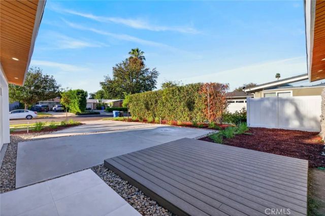 16445 Kingsbury, Granada Hills, CA 91344