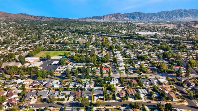 16445 Kingsbury, Granada Hills, CA 91344