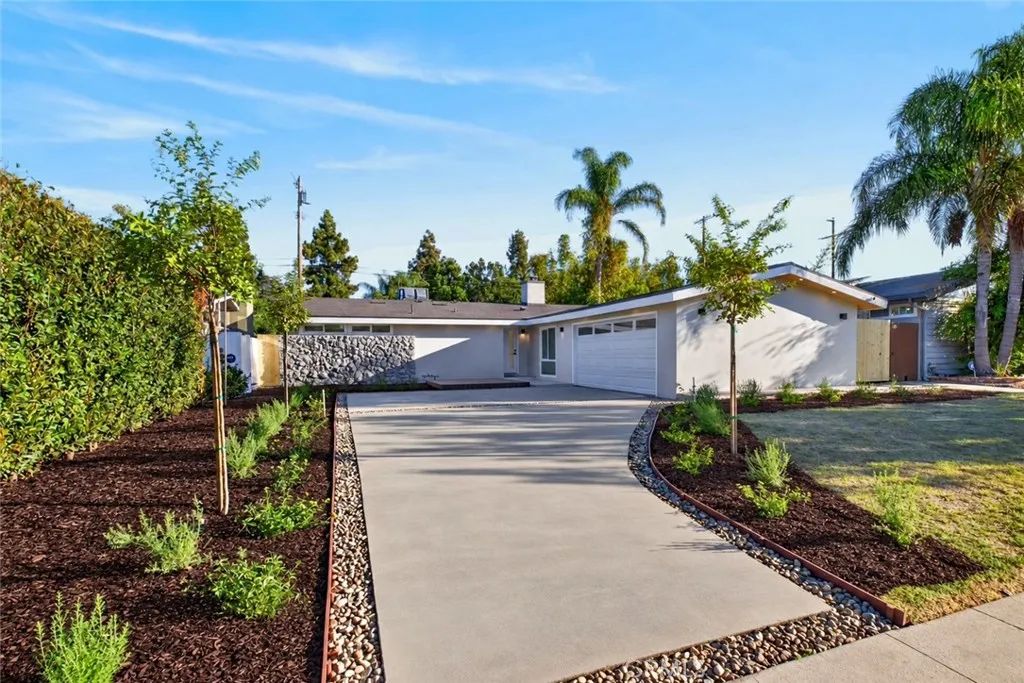 16445 Kingsbury, Granada Hills, CA 91344