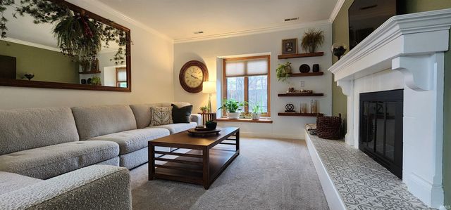 5078 Stellhorn Road, Fort Wayne, IN 46815