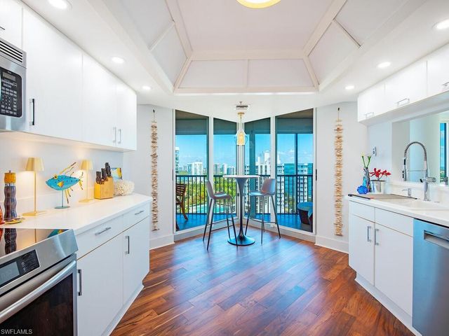 4651 Gulf Shore BLVD N 1707, Naples, FL 34103