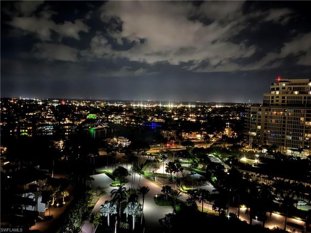 4651 Gulf Shore BLVD N 1707, Naples, FL 34103