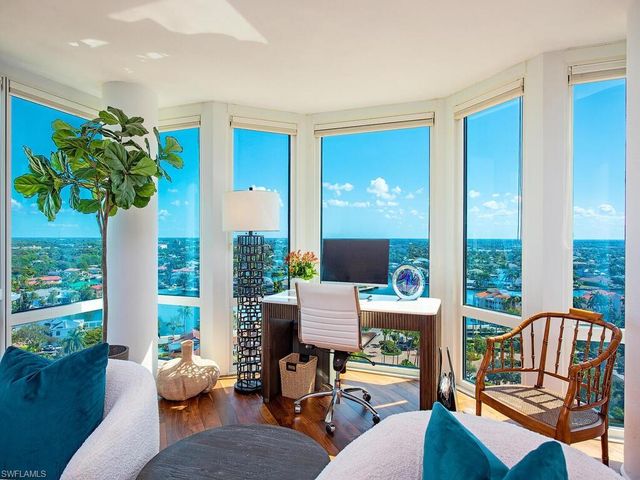 4651 Gulf Shore BLVD N 1707, Naples, FL 34103