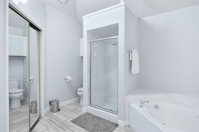 7544 Arbor Hill Drive, Fort Worth, TX 76120