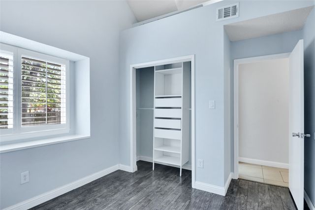 7544 Arbor Hill Drive, Fort Worth, TX 76120