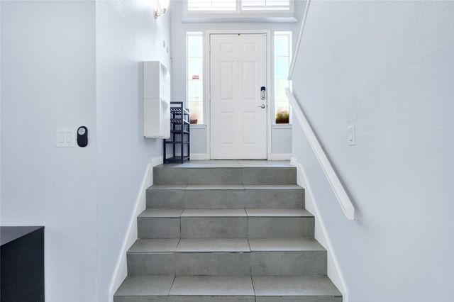 7544 Arbor Hill Drive, Fort Worth, TX 76120