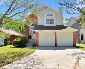 7544 Arbor Hill Drive, Fort Worth, TX 76120