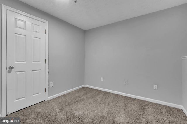 7838 FOXFARM LN, Glen Burnie, MD 21061