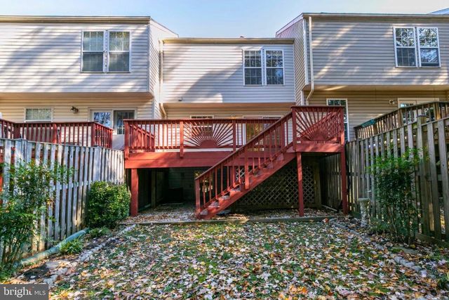 7838 FOXFARM LN, Glen Burnie, MD 21061