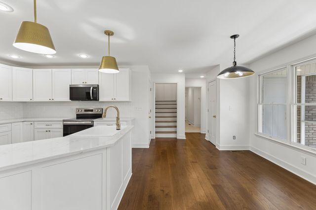 13 Elizabeth Cir, Fayetteville, TN 37334