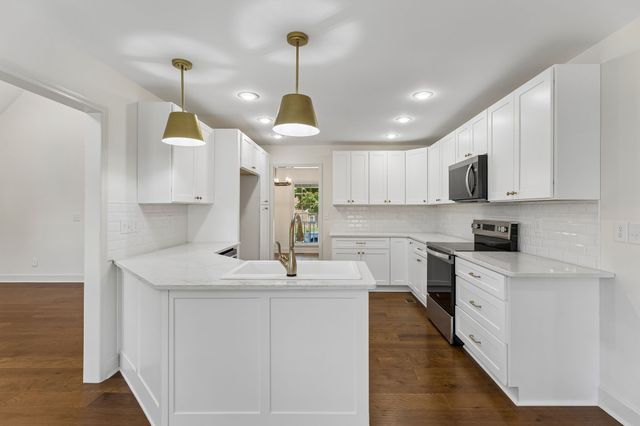 13 Elizabeth Cir, Fayetteville, TN 37334