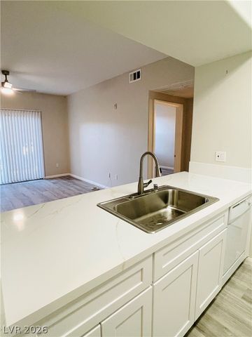 8000 Badura Avenue 1187, Las Vegas, NV 89113