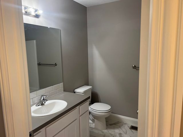 2327 S Hickory Creek St, Wichita, KS 67235