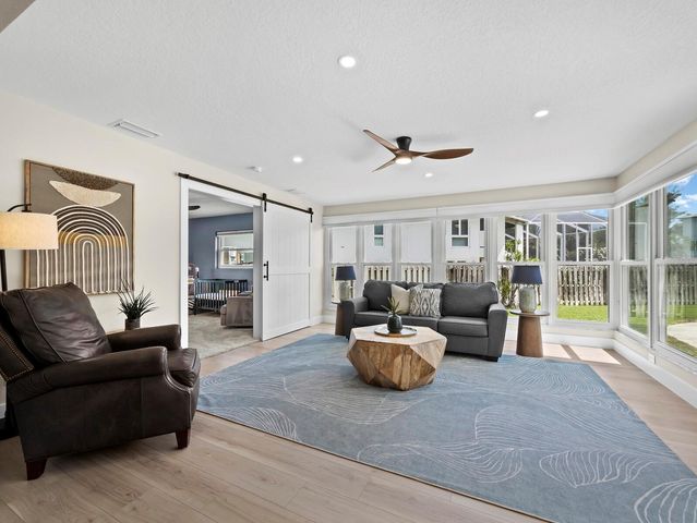 430 ISLAND CIRCLE, Sarasota, FL 34242