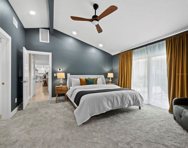 430 ISLAND CIRCLE, Sarasota, FL 34242