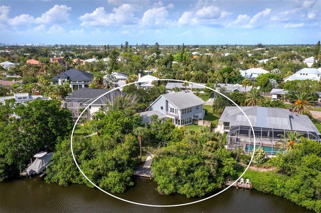 430 ISLAND CIRCLE, Sarasota, FL 34242