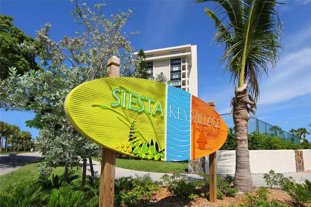 430 ISLAND CIRCLE, Sarasota, FL 34242