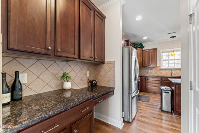 910 Wood Meadow Lane, Durham, NC 27703