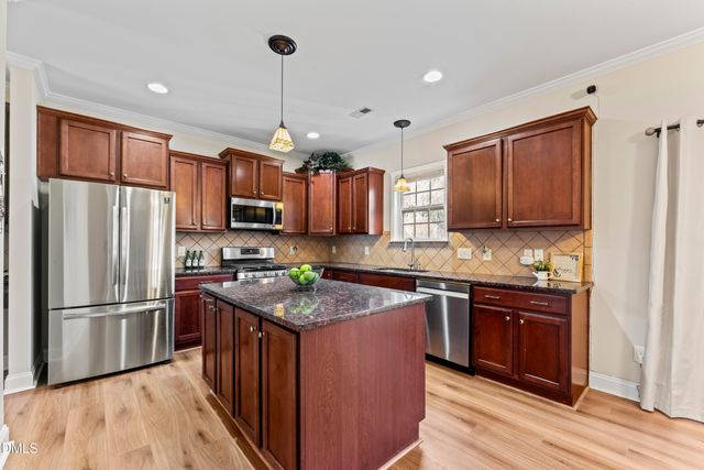 910 Wood Meadow Lane, Durham, NC 27703