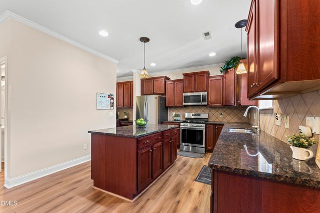 910 Wood Meadow Lane, Durham, NC 27703