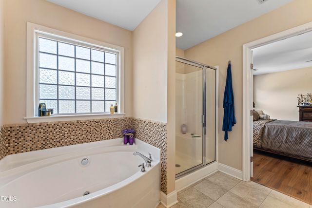 910 Wood Meadow Lane, Durham, NC 27703