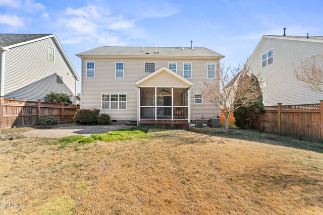 910 Wood Meadow Lane, Durham, NC 27703