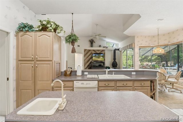 3 Portulaca Court N, Homosassa, FL 34446
