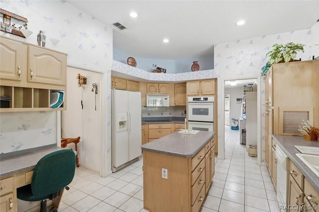 3 Portulaca Court N, Homosassa, FL 34446