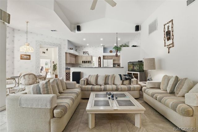 3 Portulaca Court N, Homosassa, FL 34446
