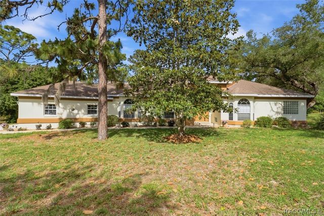 3 Portulaca Court N, Homosassa, FL 34446