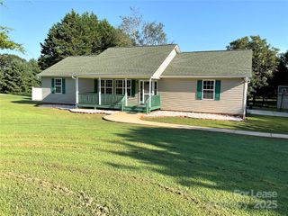 2700 Moose Gantt Trail, Crouse, NC 28033