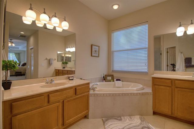 2206 HIGHLAND WOODS DRIVE, Dunedin, FL 34698