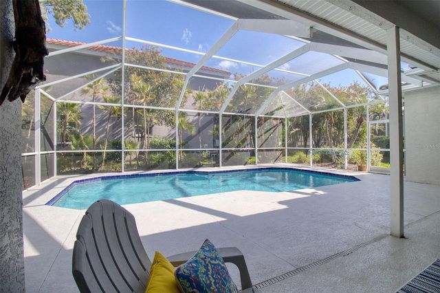 2206 HIGHLAND WOODS DRIVE, Dunedin, FL 34698