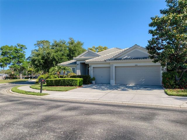 2206 HIGHLAND WOODS DRIVE, Dunedin, FL 34698