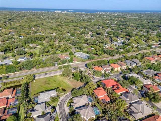 2206 HIGHLAND WOODS DRIVE, Dunedin, FL 34698