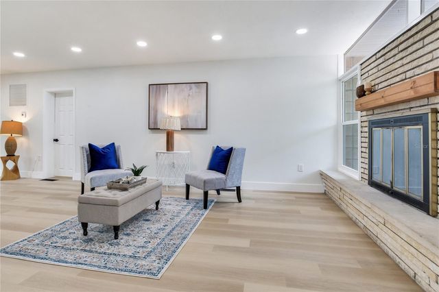 2753 VALENCIA DRIVE, Sarasota, FL 34239