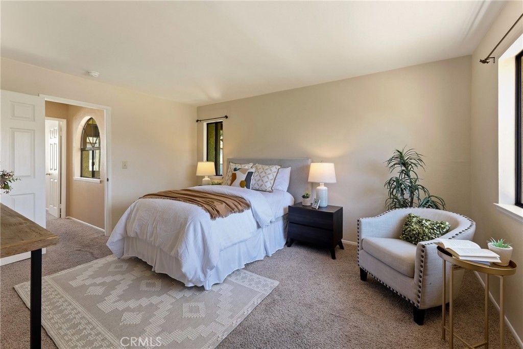 Image 15 of property listing at 854 Endicott, Claremont, CA 91711