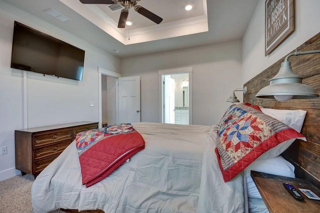 1909 Noleka Court, Navarre, FL 32566