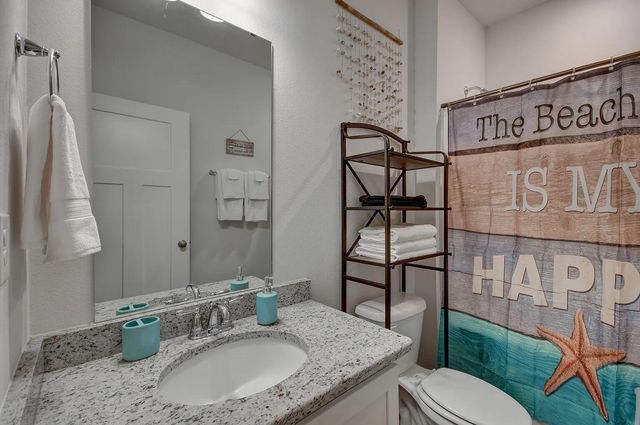 1909 Noleka Court, Navarre, FL 32566