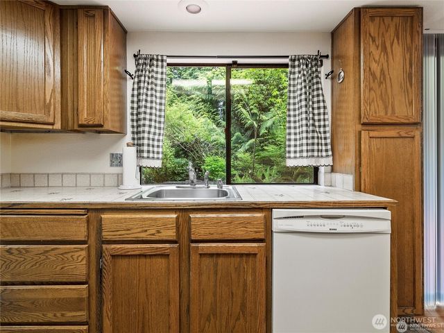 2277 BIG TIMBER Place SE, Port Orchard, WA 98367